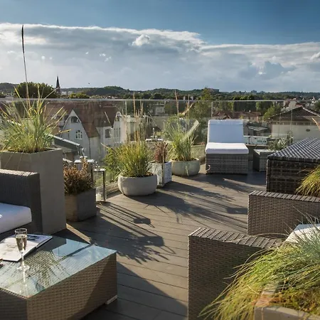 Sky And Sea By Renters Prestige * Zoppot