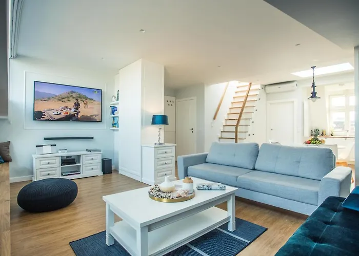 Apartment Sky And Sea By Renters Prestige *