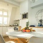 Sky And Sea By Renters Prestige Appartement *