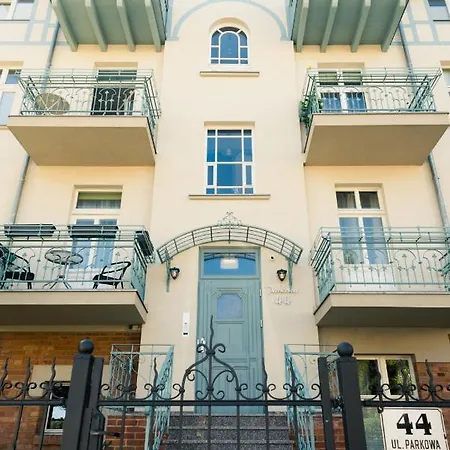 Sky And Sea By Renters Prestige Appartement *
