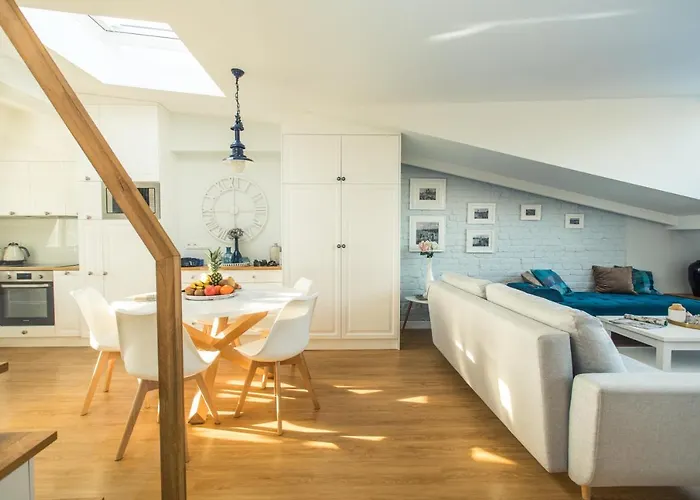 Apartment Sky And Sea By Renters Prestige *