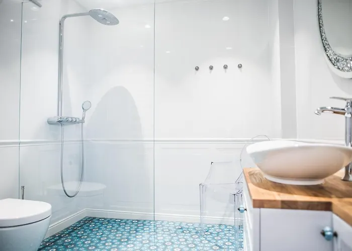 Apartment Sky And Sea By Renters Prestige