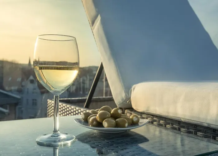 Апартаменти Sky And Sea By Renters Prestige *